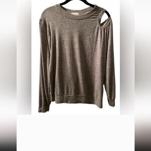 Gray Market Cut Out Long Sleeve High Quality